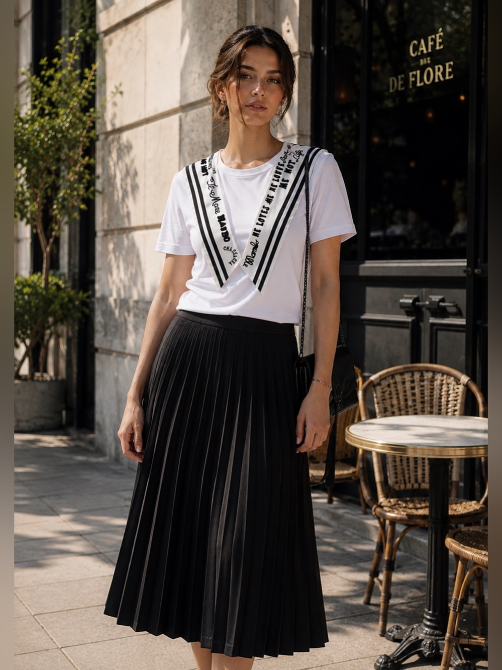 Dolce & Gabbana Sailor Collar Embroidered T-Shirt White Black IT 40